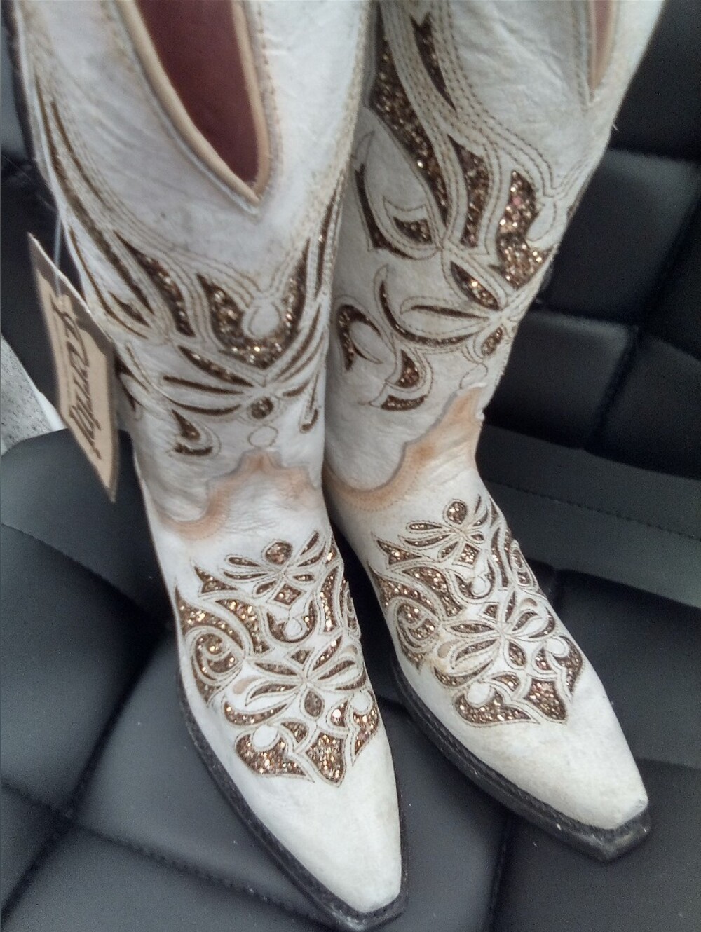 Ferrini: Ladies Genuine Leather Western Boots.